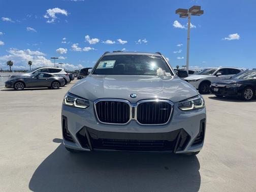 Brooklyn Grey Metallic 2024 BMW X3 M40i