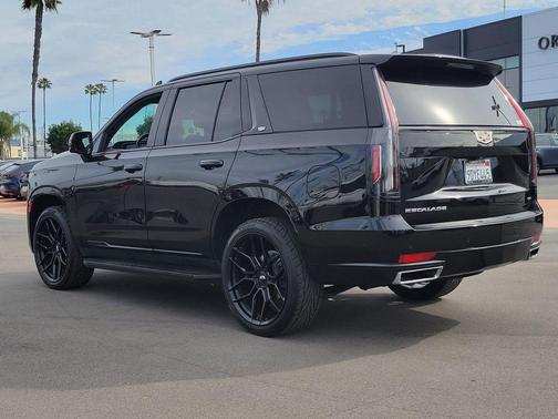 2023 Cadillac Escalade Premium Luxury