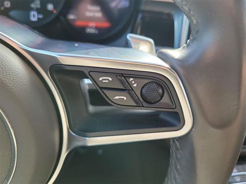 2019 Porsche Macan Base