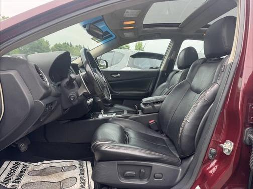 2012 Nissan Maxima SV