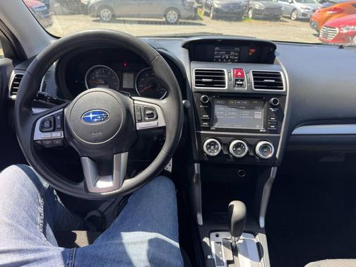 Dark Gray Metallic 2017 Subaru Forester 2.5i