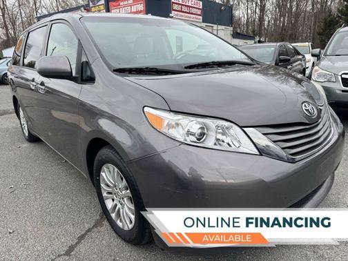 2012 Toyota Sienna XLE