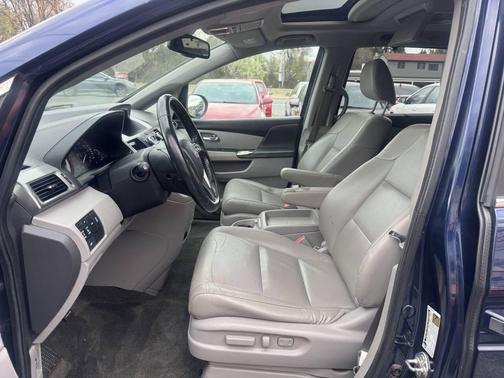 Obsidian Blue Pearl 2016 Honda Odyssey EX
