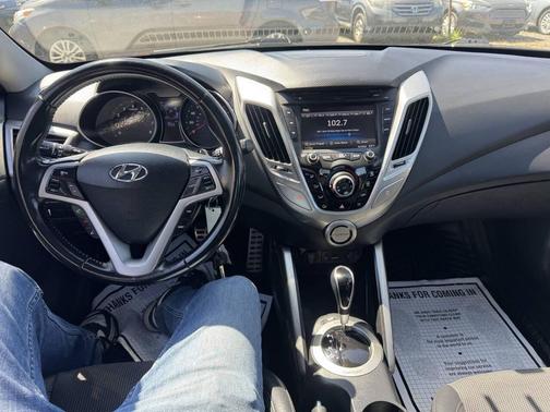 2014 Hyundai Veloster Base