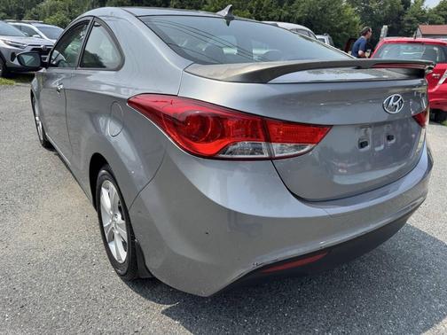 2013 Hyundai ELANTRA GS
