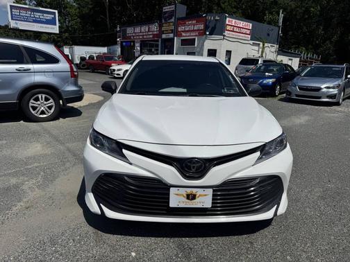 2019 Toyota Camry LE