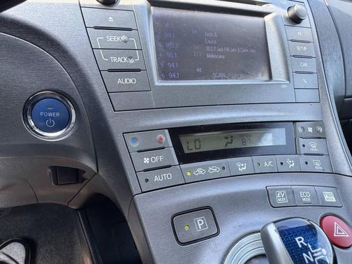 Nautical Blue Metallic 2015 Toyota Prius Two