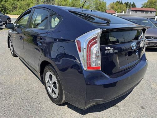 Nautical Blue Metallic 2015 Toyota Prius Two