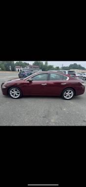 BURGUN 2012 Nissan Maxima SV