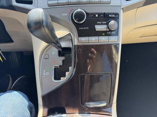 2011 Toyota Venza Base