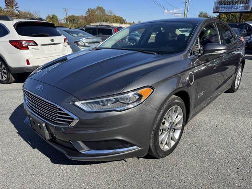 2018 Ford Fusion Energi SE Luxury