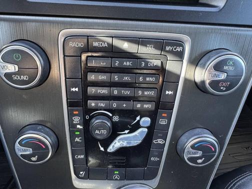 2015 Volvo S60 T5 Premier Plus