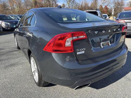 2015 Volvo S60 T5 Premier Plus