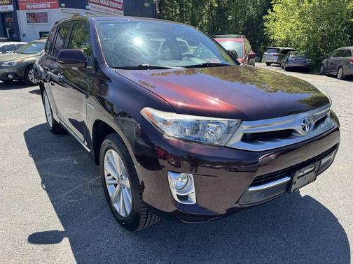 BURGUN 2013 Toyota Highlander Hybrid Limited