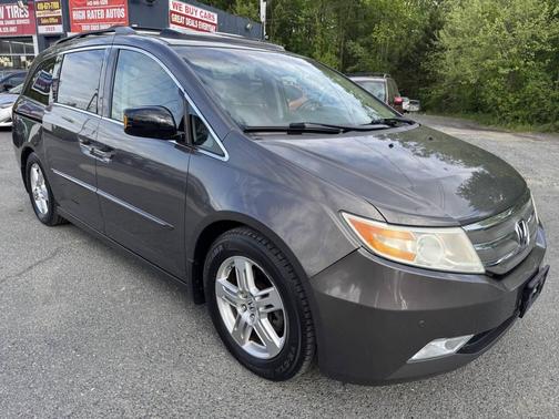 Polished Metal Metallic 2012 Honda Odyssey Touring
