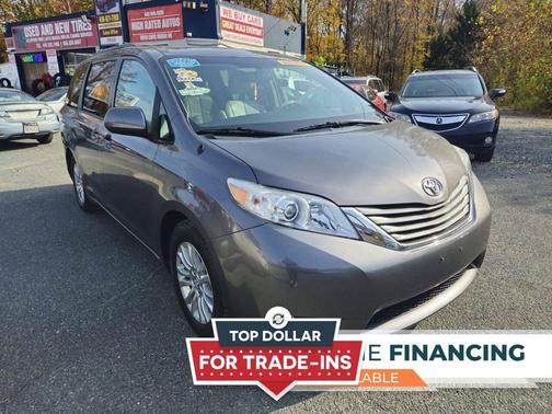 2014 Toyota Sienna XLE
