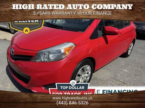 2013 Toyota Yaris LE