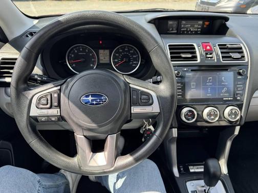 Venetian Red Pearl 2018 Subaru Forester 2.5i Premium