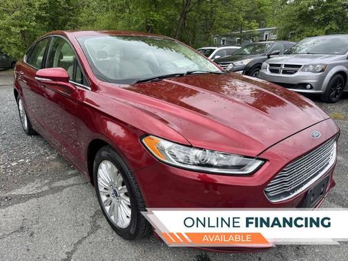 RED 2013 Ford Fusion Hybrid SE Hybrid