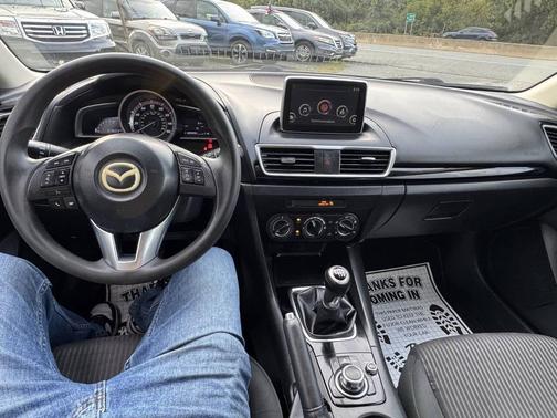 2016 Mazda Mazda3 i Sport
