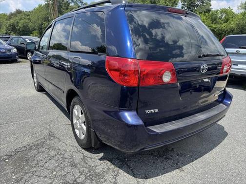 2007 Toyota Sienna LE