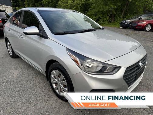 Olympus Silver 2018 Hyundai Accent SE