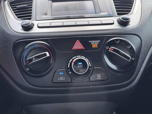 Olympus Silver 2018 Hyundai Accent SE