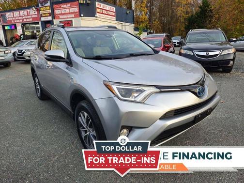 2017 Toyota RAV4 Hybrid XLE