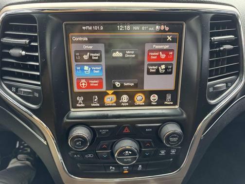 Bright White Clearcoat 2015 Jeep Grand Cherokee Limited