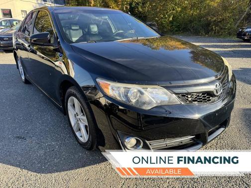 2014 Toyota Camry SE