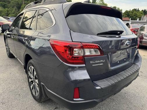 Carbide Gray Metallic 2016 Subaru Outback 3.6R Limited