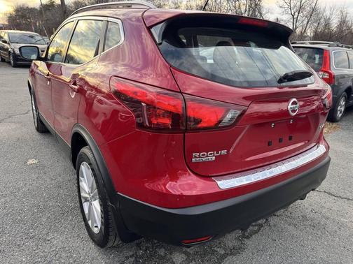 2017 Nissan Rogue Sport SV