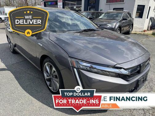 Modern Steel Metallic 2018 Honda Clarity Plug-In Hybrid Touring