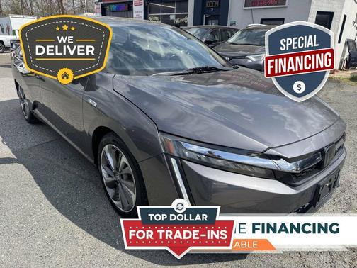 Modern Steel Metallic 2018 Honda Clarity Plug-In Hybrid Touring