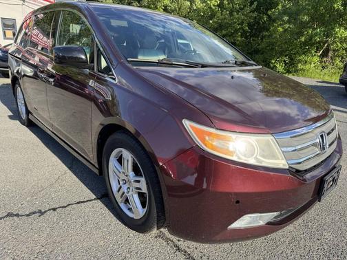 BURGUN 2012 Honda Odyssey Touring