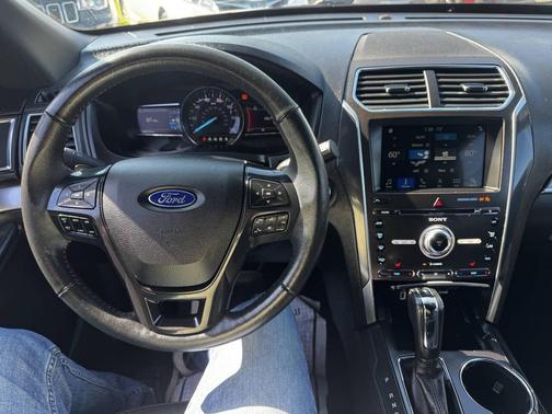 Shadow Black 2018 Ford Explorer Sport