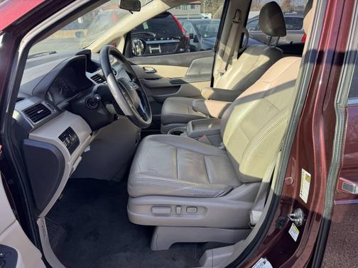 2017 Honda Odyssey SE