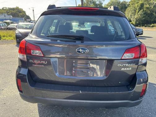 2013 Subaru Outback 2.5i
