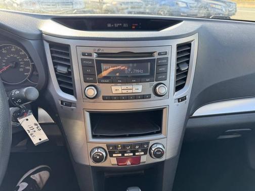 2013 Subaru Outback 2.5i