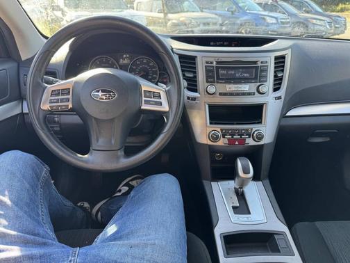 2013 Subaru Outback 2.5i