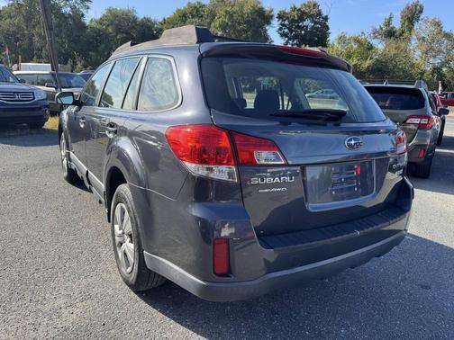 2013 Subaru Outback 2.5i