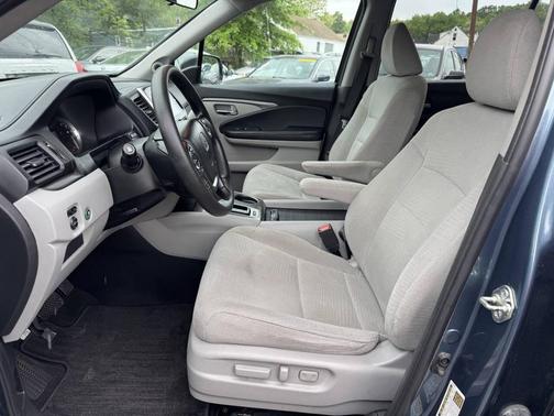 BLUE 2016 Honda Pilot EX