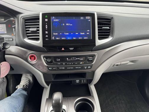 BLUE 2016 Honda Pilot EX