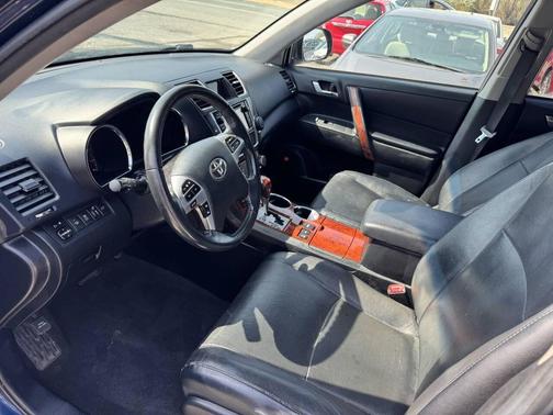 BLUE 2013 Toyota Highlander Limited