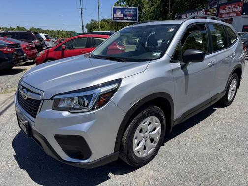 Ice Silver Metallic 2019 Subaru Forester Base