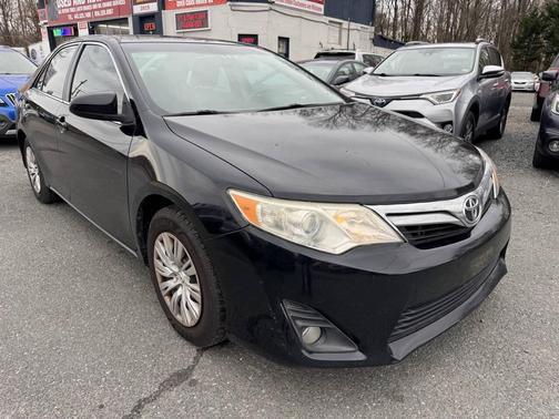 2013 Toyota Camry LE