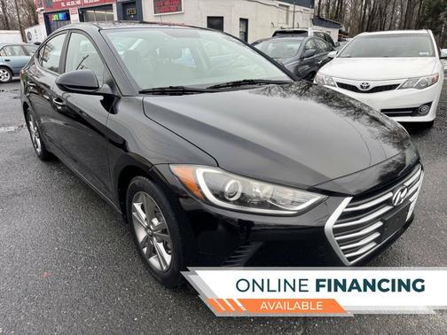 2017 Hyundai ELANTRA SE