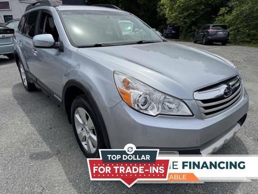 Ice Silver Metallic 2012 Subaru Outback 3.6R Limited