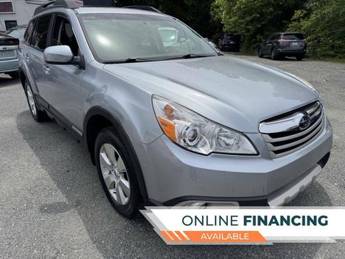 Ice Silver Metallic 2012 Subaru Outback 3.6R Limited
