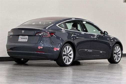 2017 Tesla Model 3 Long Range